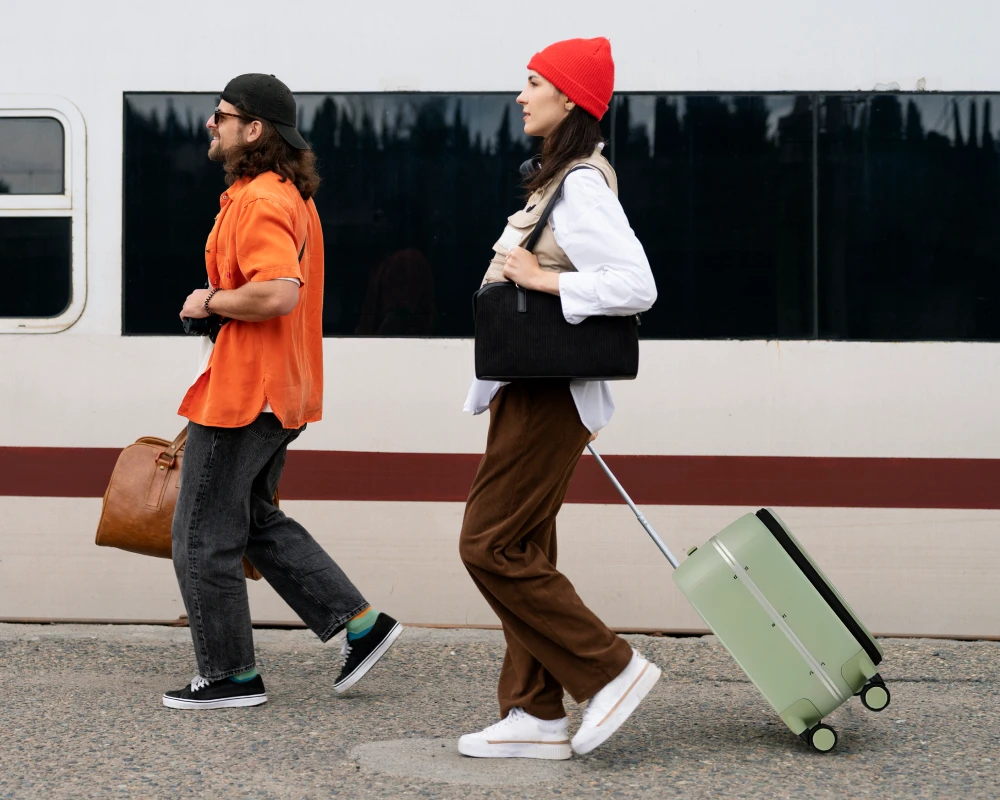 lightweight suitcases on wheels